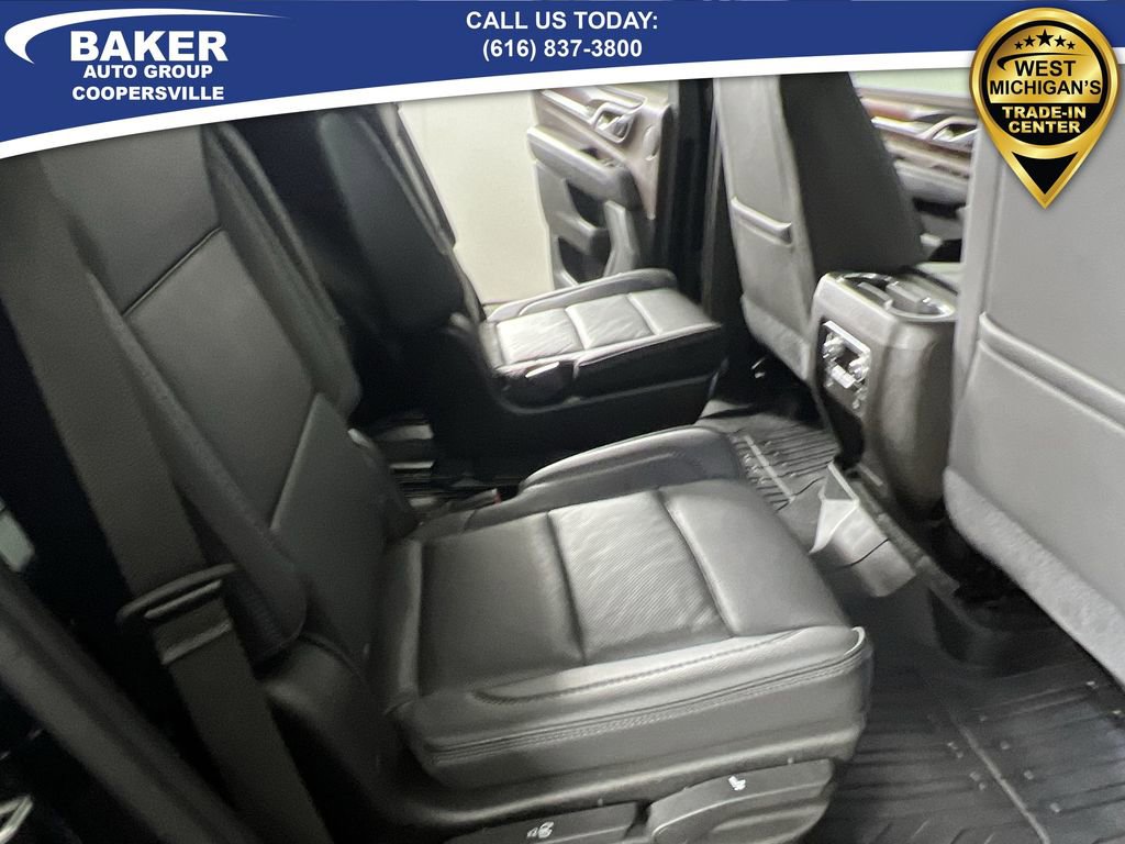 Used 2021 GMC Yukon Denali w/ Denali Premium Package image 28