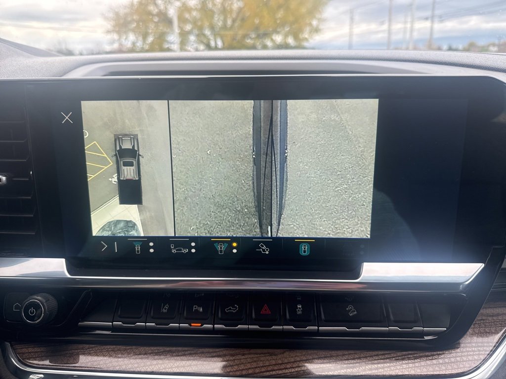 Used 2024 Chevrolet Silverado 2500 LT w/ Midnight Edition image 38