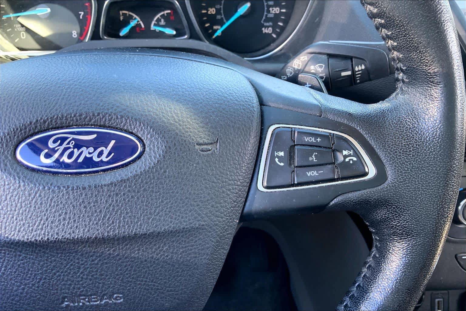 Used 2017 Ford Escape Titanium AWD/4WD image 25