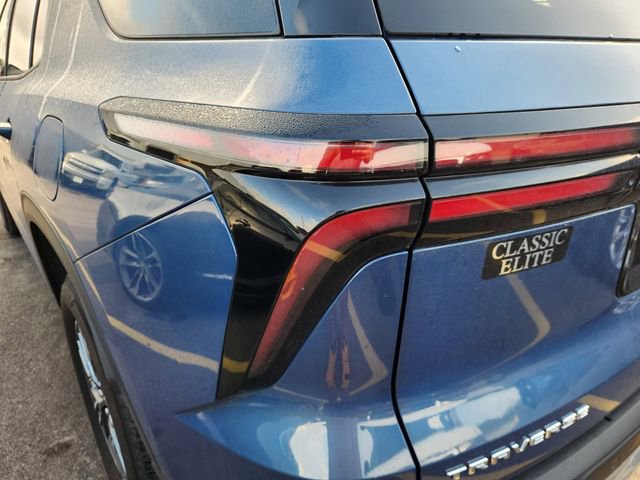 Used 2024 Chevrolet Traverse LT w/ LPO, Floor Liner Package image 7