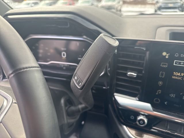 Used 2024 GMC Sierra 1500 Elevation image 21