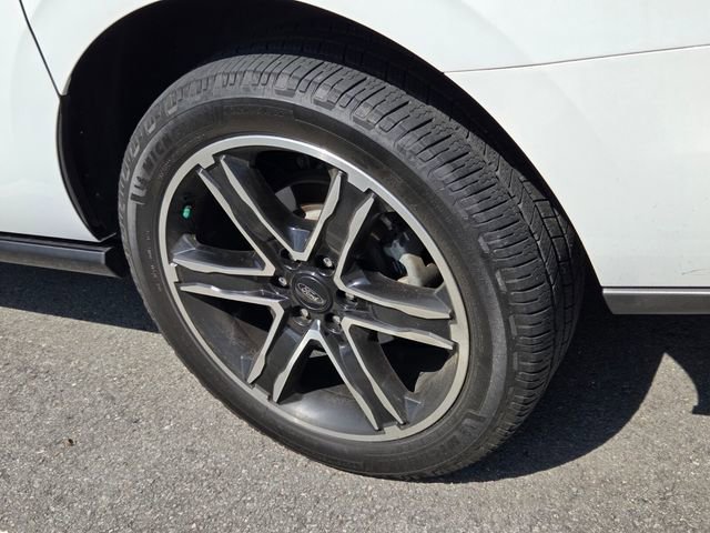 Used 2020 Ford Expedition Max Limited w/ Equipment Group 303A image 5