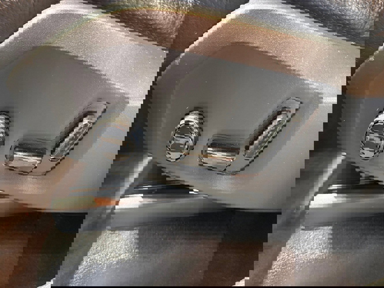 Used 2021 Volvo XC90 T8 Inscription Expression w/ Climate Package image 15