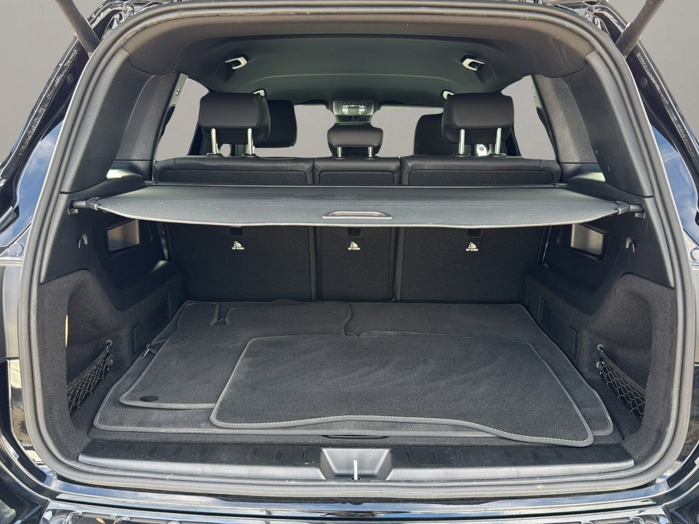 Certified 2025 Mercedes-Benz GLB 250 image 22