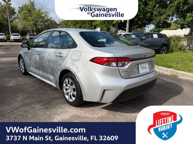 Used 2024 Toyota Corolla LE FWD image 4
