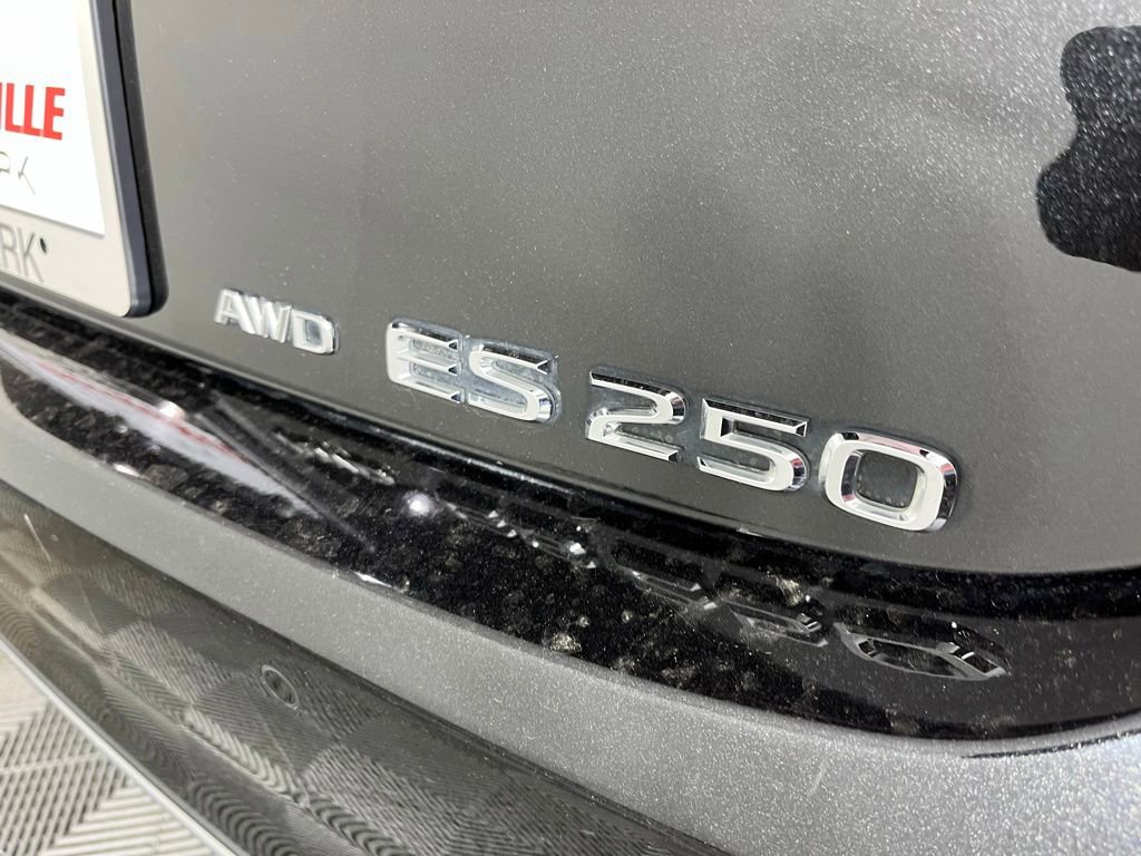 Used 2021 Lexus ES 250 w/ Premium Package AWD/4WD image 31