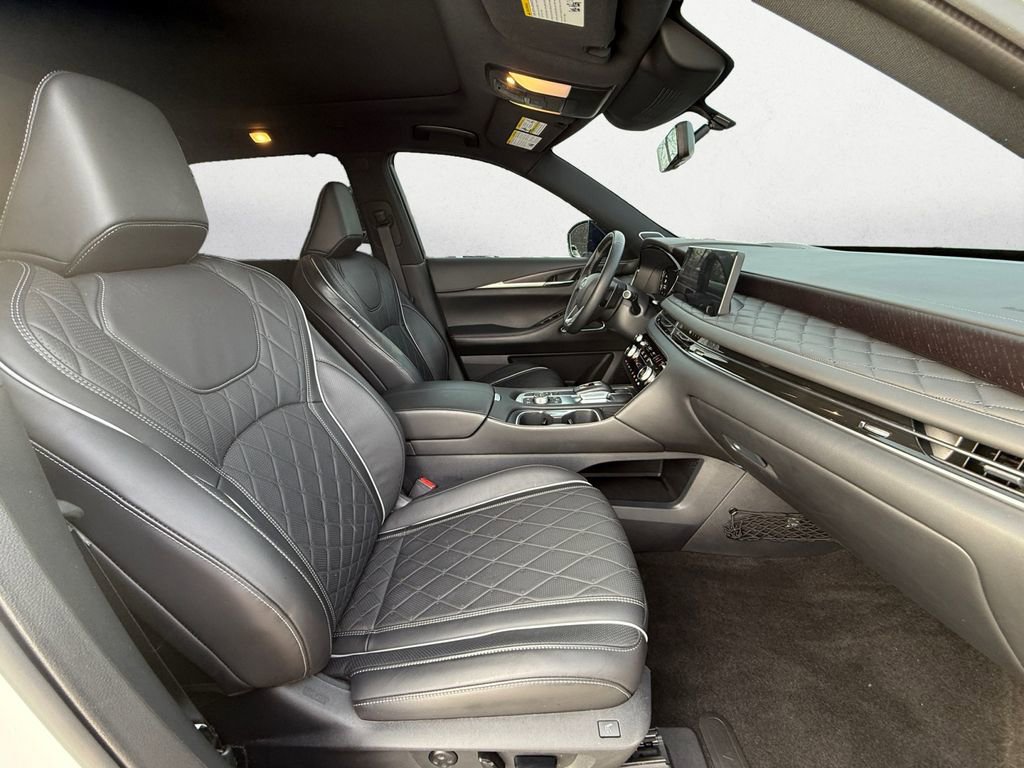 Certified 2025 INFINITI QX60 Autograph w/ Cargo Package image 10