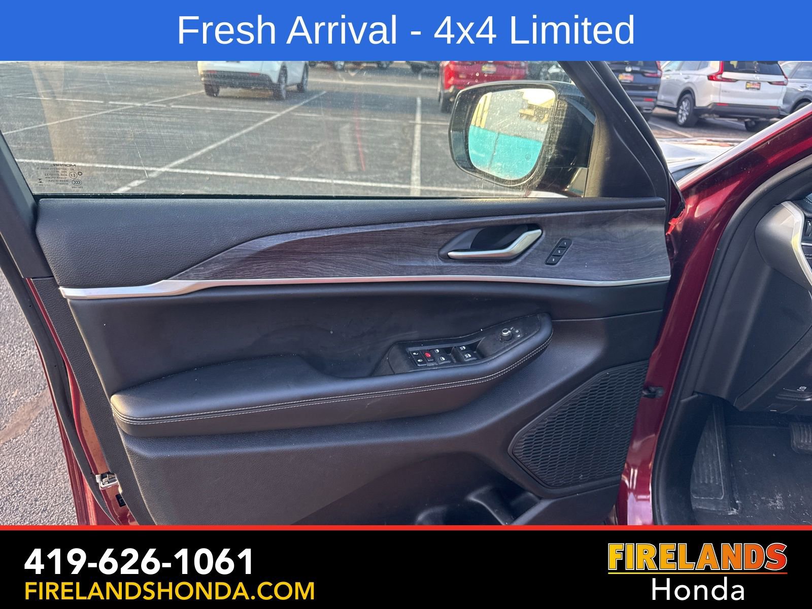 Used 2024 Jeep Grand Cherokee Limited image 13