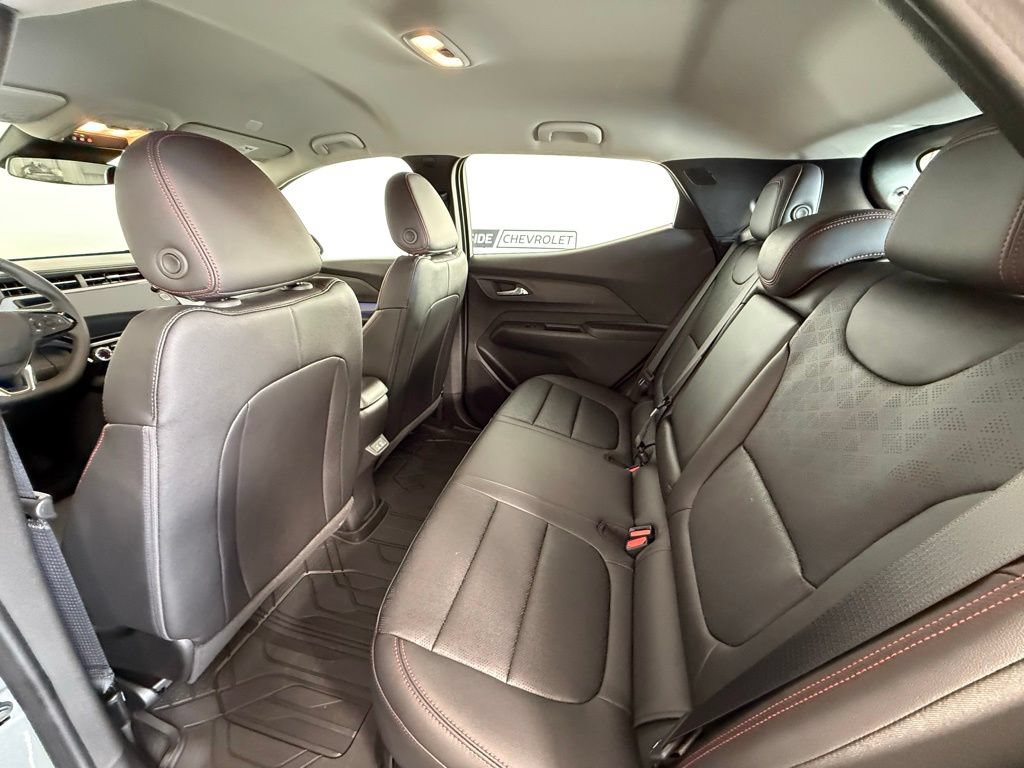 New 2027 Chevrolet Bolt RS FWD image 14