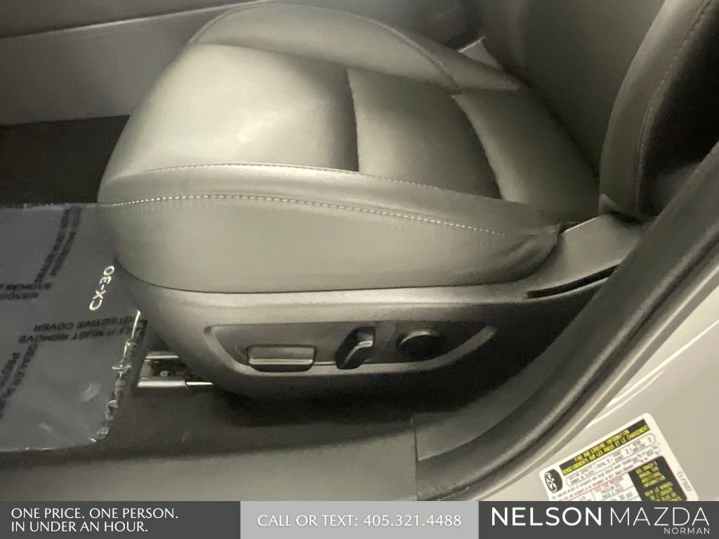 Used 2025 MAZDA CX-30 AWD 2.5 S w/ Preferred Package image 25