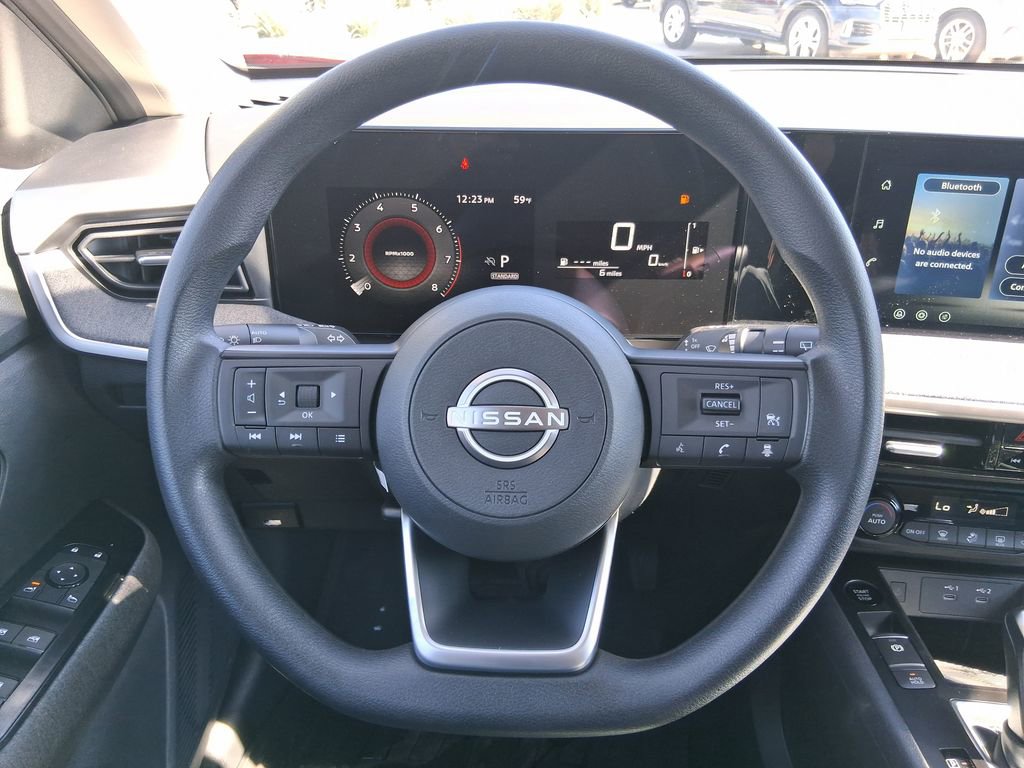 New 2026 Nissan Kicks SV w/ SV Premium Package FWD image 10