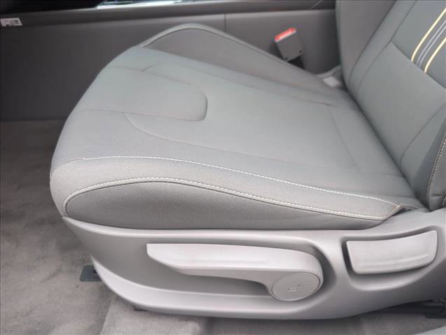 New 2026 Hyundai Elantra Sport image 4