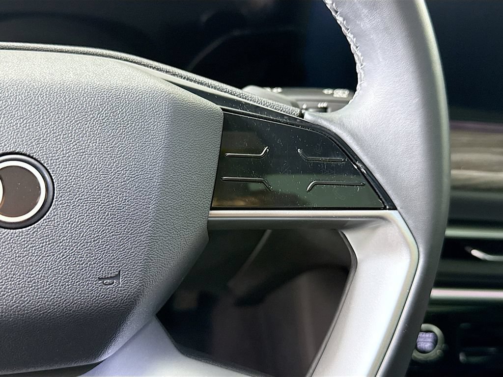 Certified 2025 Audi Q5 Premium Plus w/ Premium Plus AWD/4WD image 12