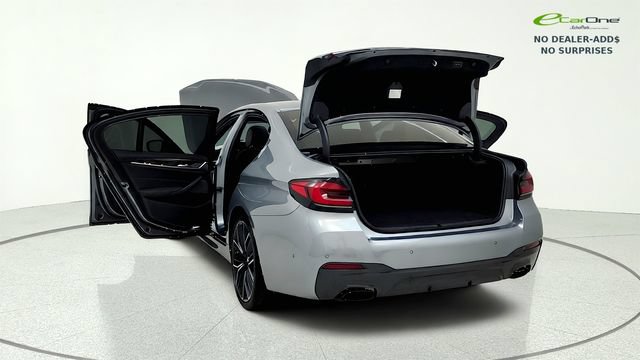 Used 2023 BMW 530i w/ M Sport Package RWD image 17