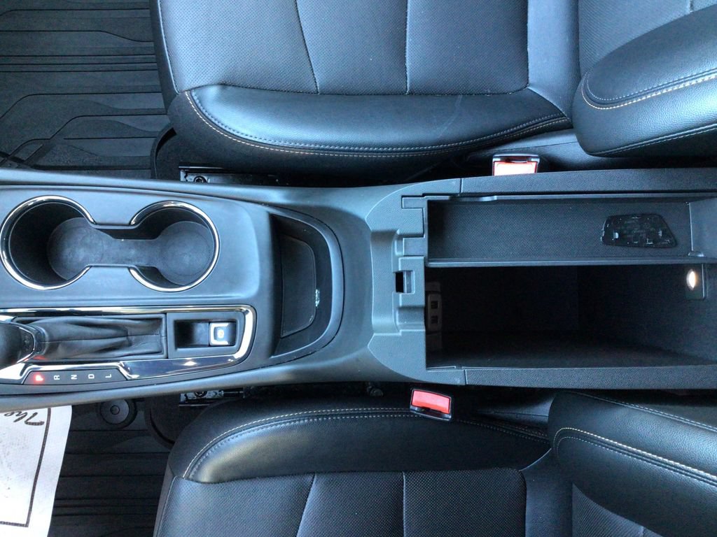 Used 2023 Chevrolet Equinox Premier w/ Redline Edition FWD image 31