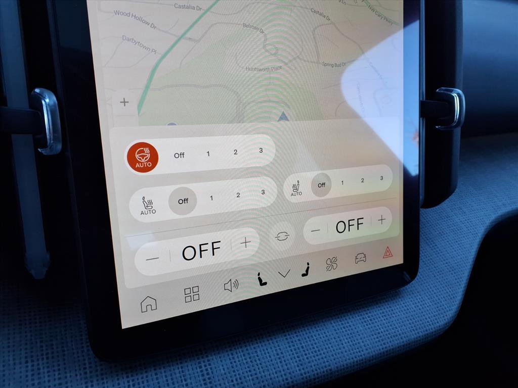 New 2026 Volvo EX30 Plus w/ Protection Package Premier AWD/4WD image 16