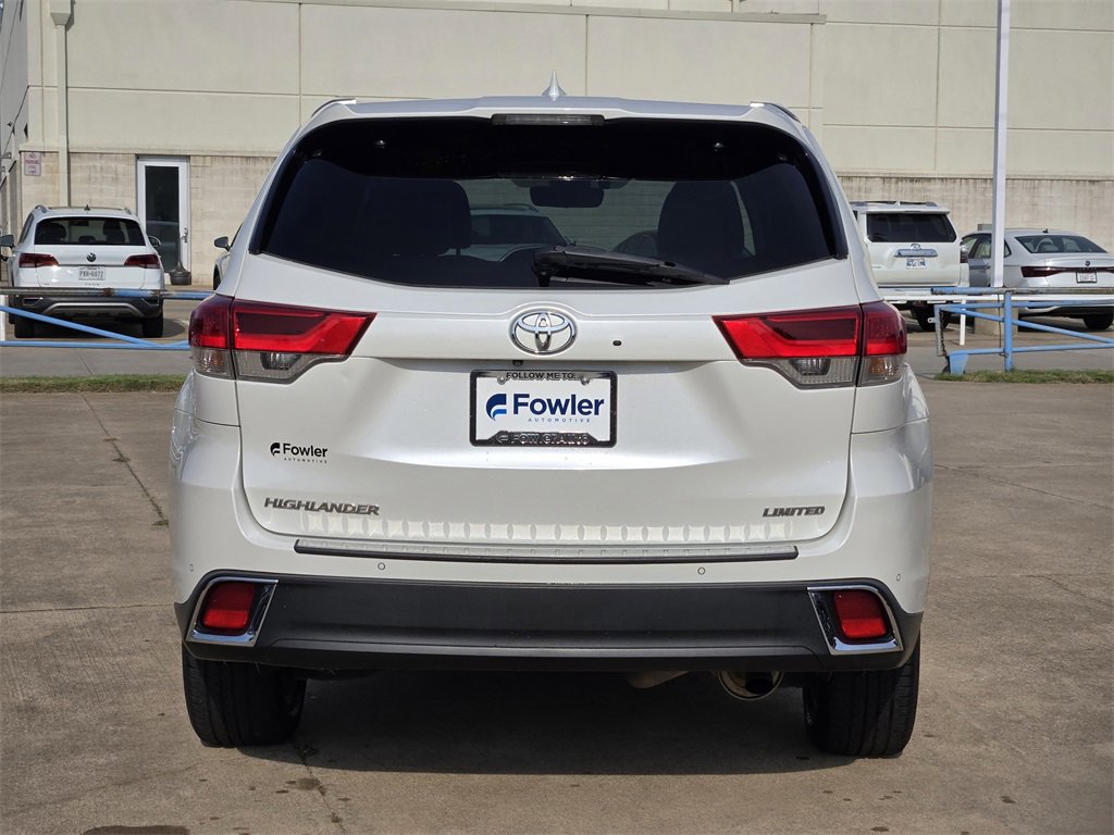 Used 2018 Toyota Highlander Limited Platinum image 6