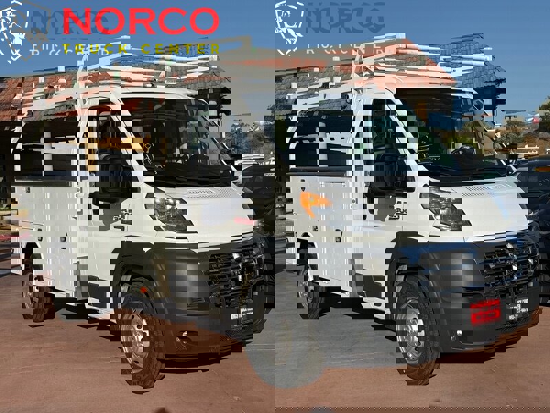 Used 2018 RAM ProMaster 3500 w/ Premium Appearance Group image 3