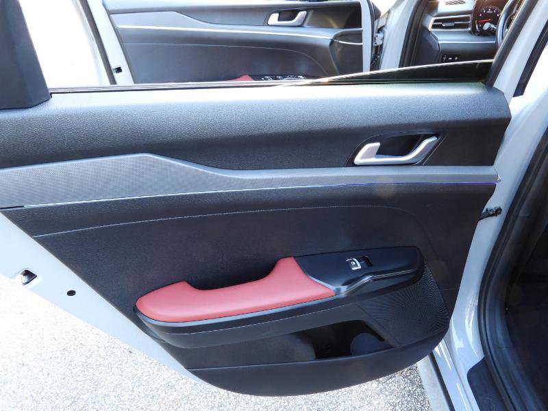 Used 2021 Kia K5 GT-Line image 40