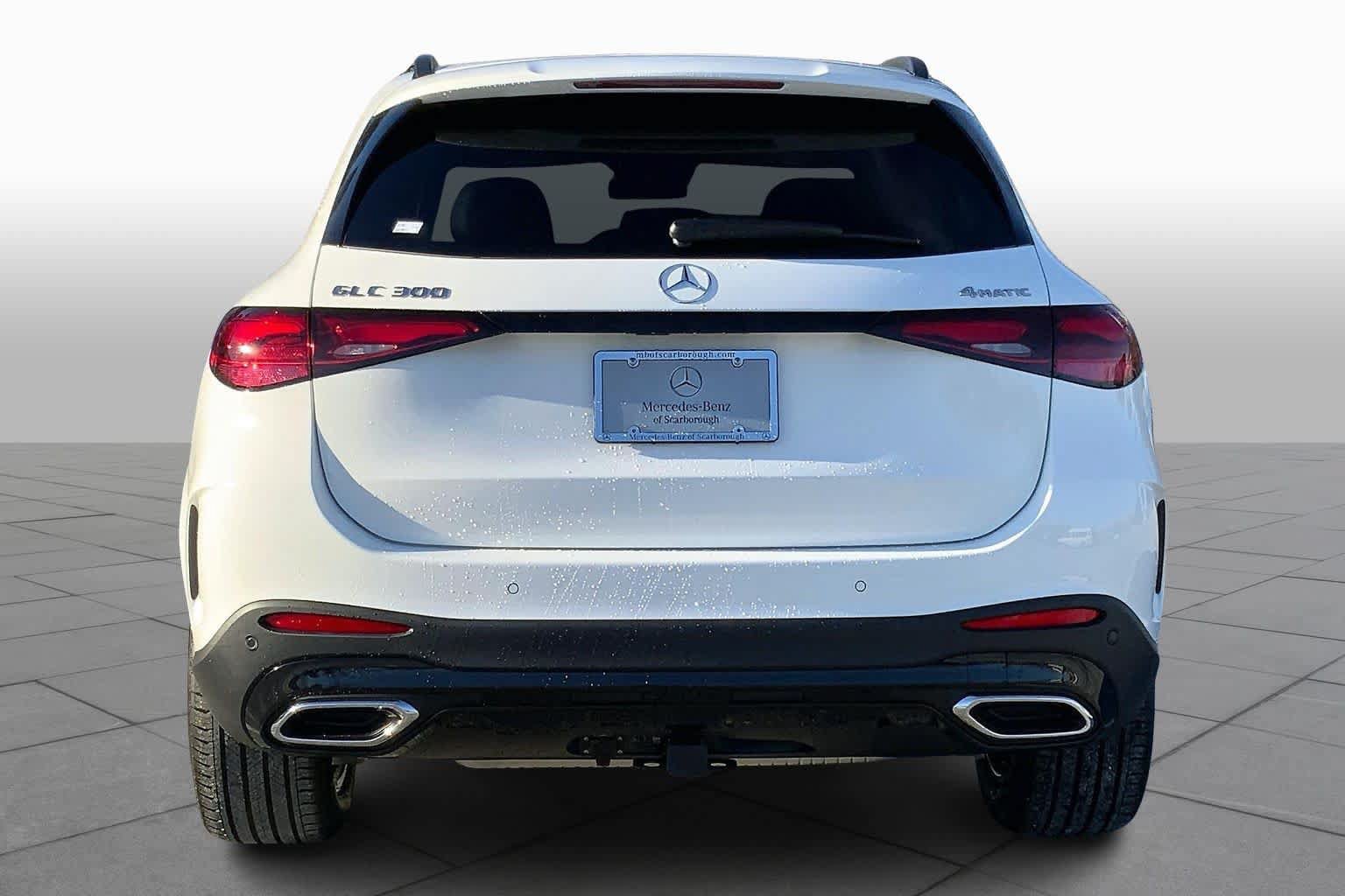 Used 2026 Mercedes-Benz GLC 300 4MATIC image 4