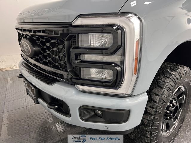 Used 2025 Ford F250 Lariat w/ Lariat Ultimate Package image 10