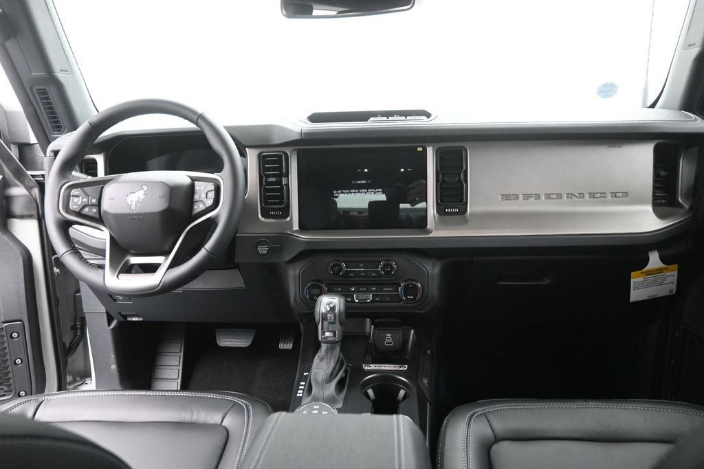 New 2026 Ford Bronco Outer Banks AWD/4WD image 25