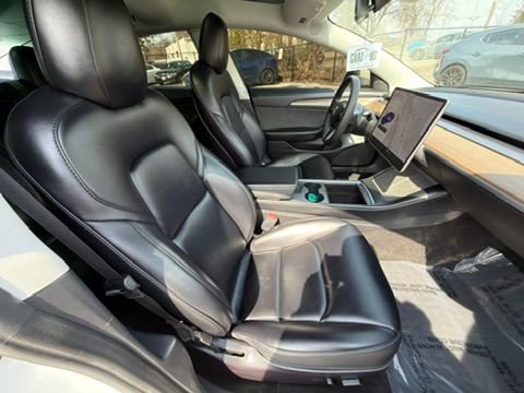 Used 2022 Tesla Model 3 image 30