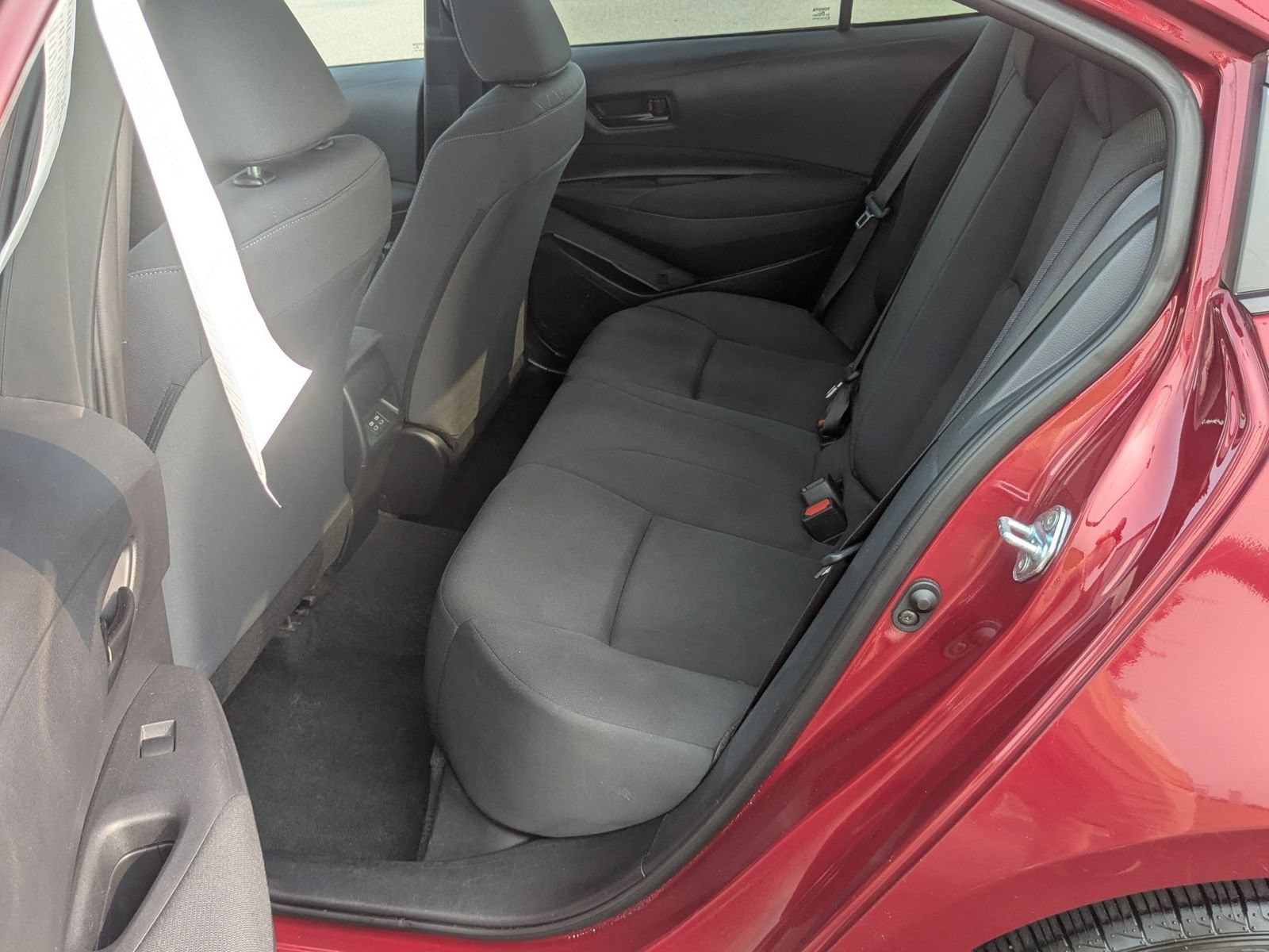 Used 2024 Toyota Corolla LE FWD image 27