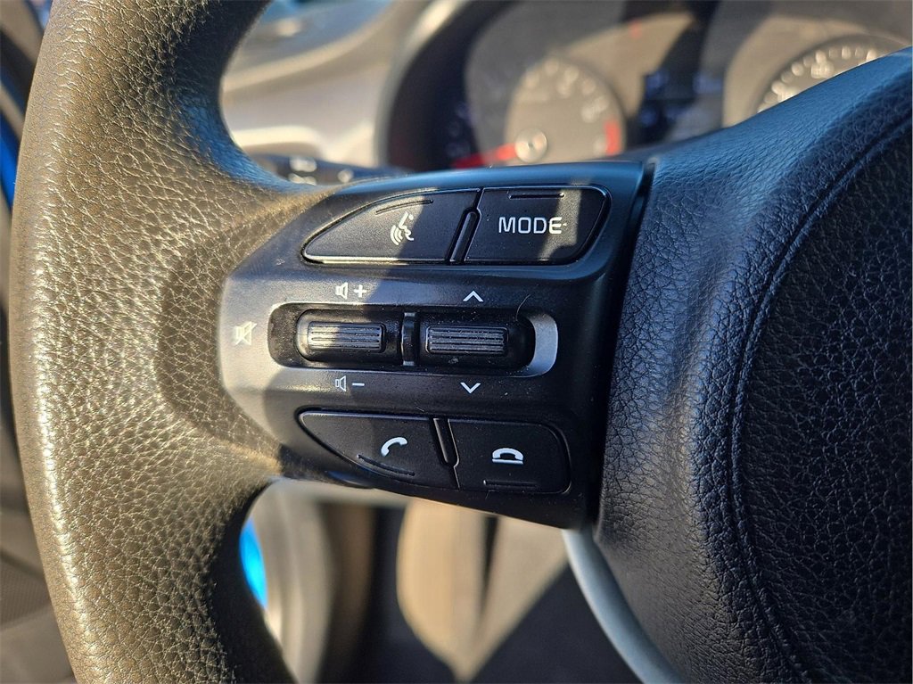 Used 2021 Kia Rio S image 23