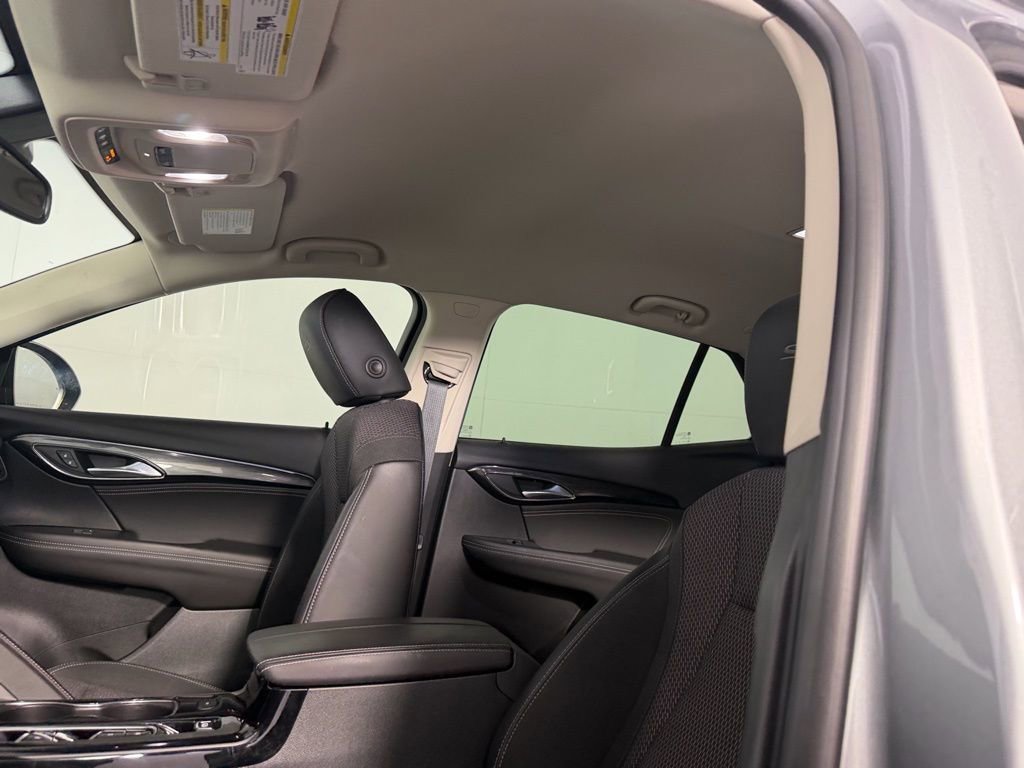 Used 2023 Buick Envision Preferred w/ Sport Touring Package image 21