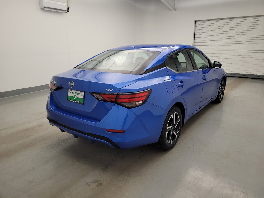 Used 2024 Nissan Sentra SV FWD image 9