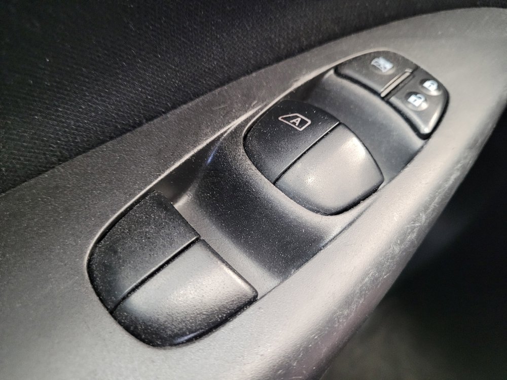Used 2018 Nissan Sentra SV FWD image 27