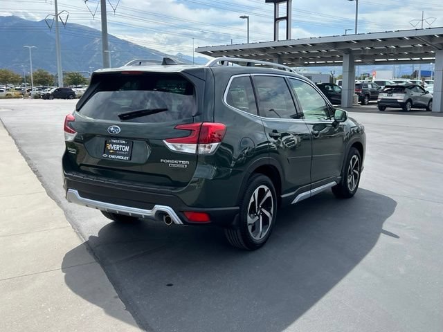 Used 2024 Subaru Forester Touring w/ POP Package 3 AWD/4WD image 6