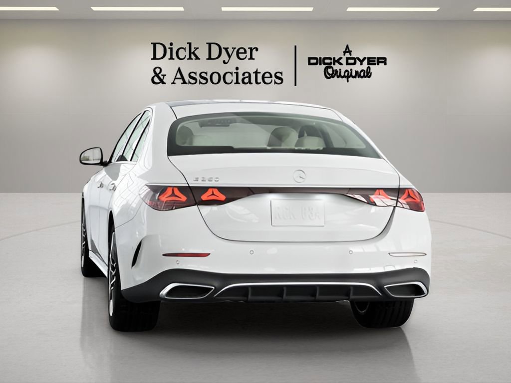 Used 2025 Mercedes-Benz E 350 Sedan image 5