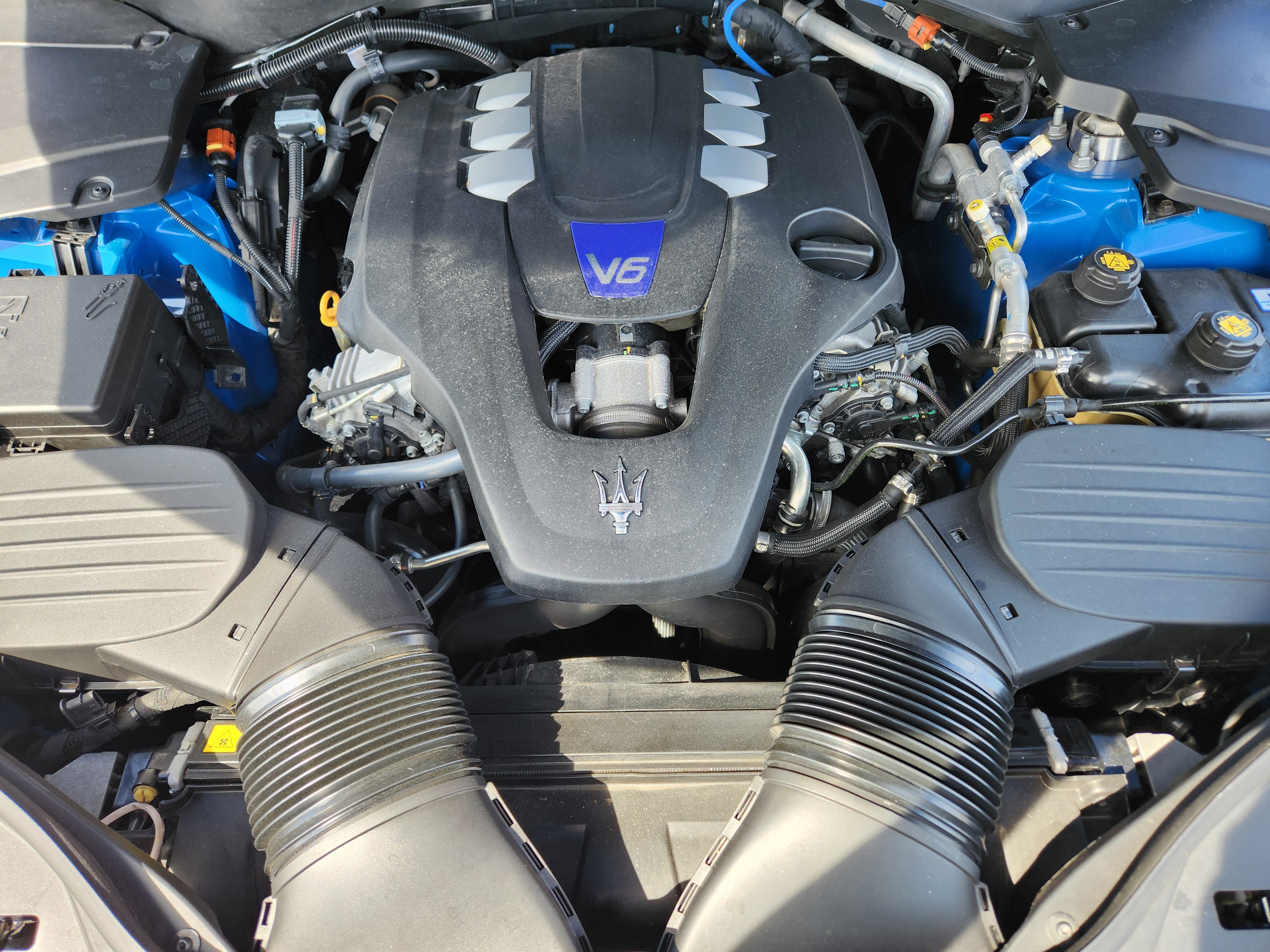 Used 2022 Maserati Levante F Tributo AWD/4WD image 12