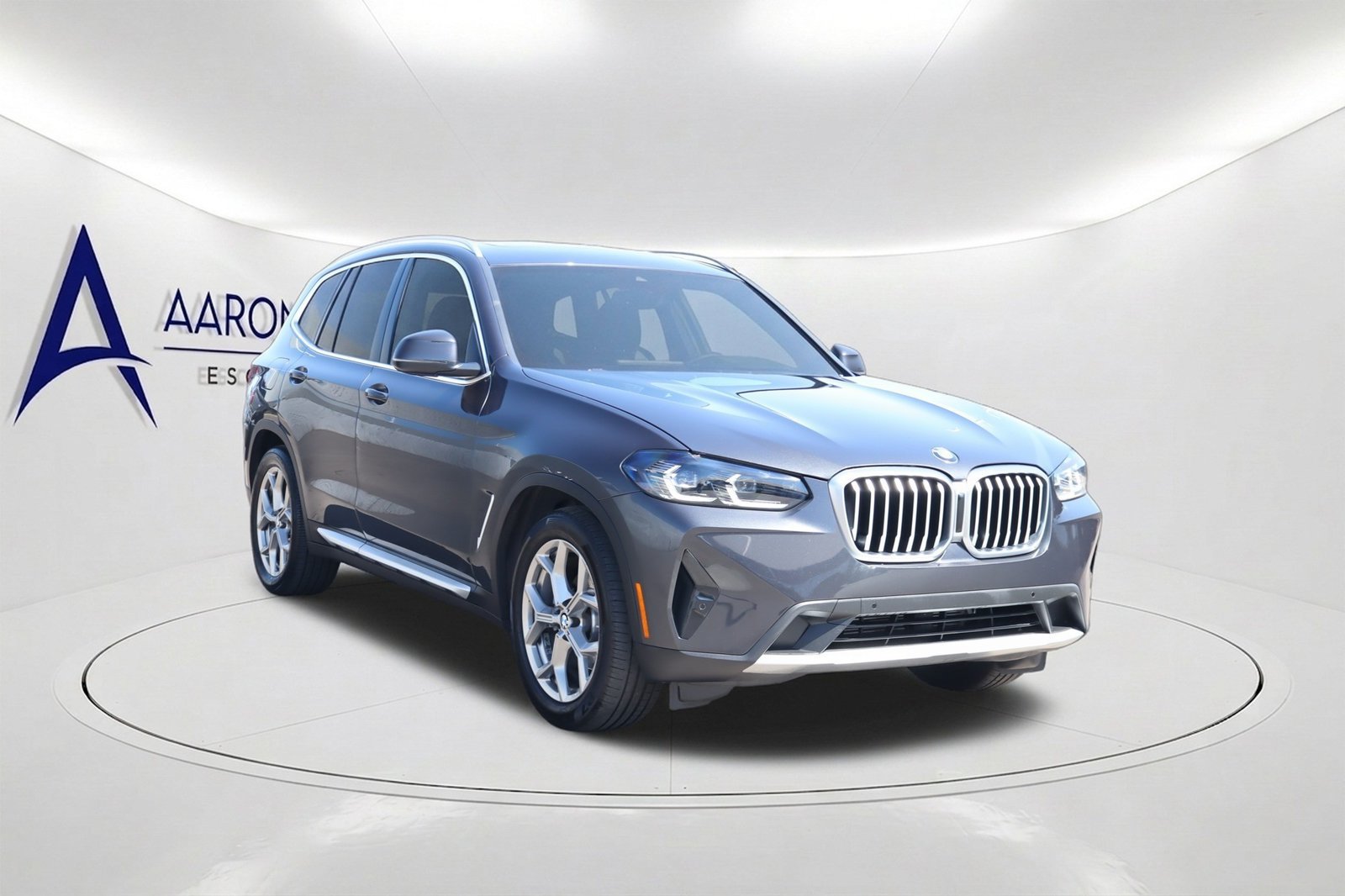 Used 2022 BMW X3 sDrive30i w/ Convenience Package RWD image 3