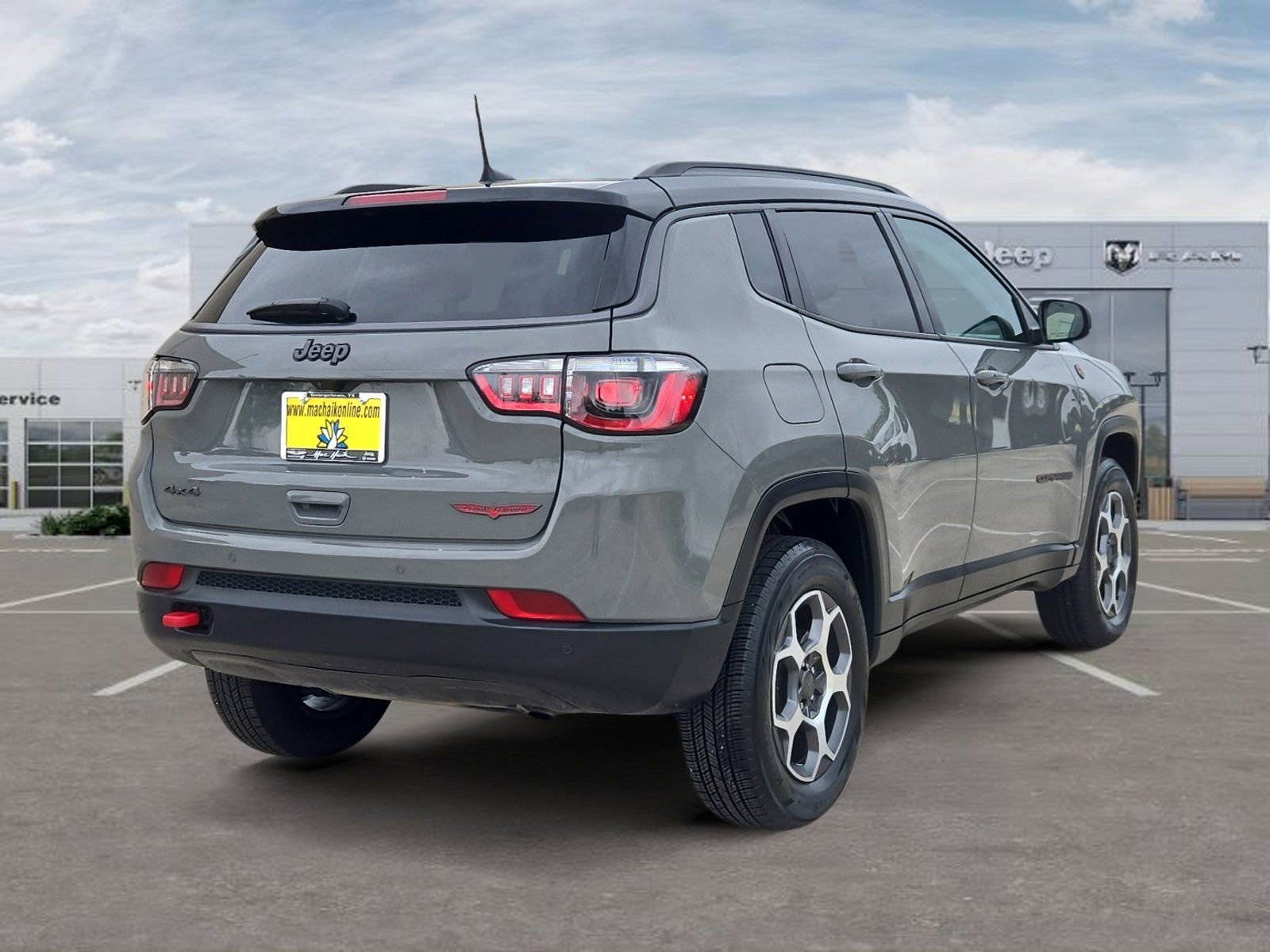 Used 2022 Jeep Compass Trailhawk w/ Sun and Sound Group image 5