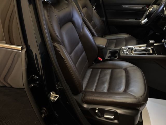 Used 2023 MAZDA CX-5 Signature image 23