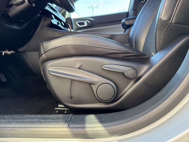 Used 2024 Jeep Compass Latitude image 9