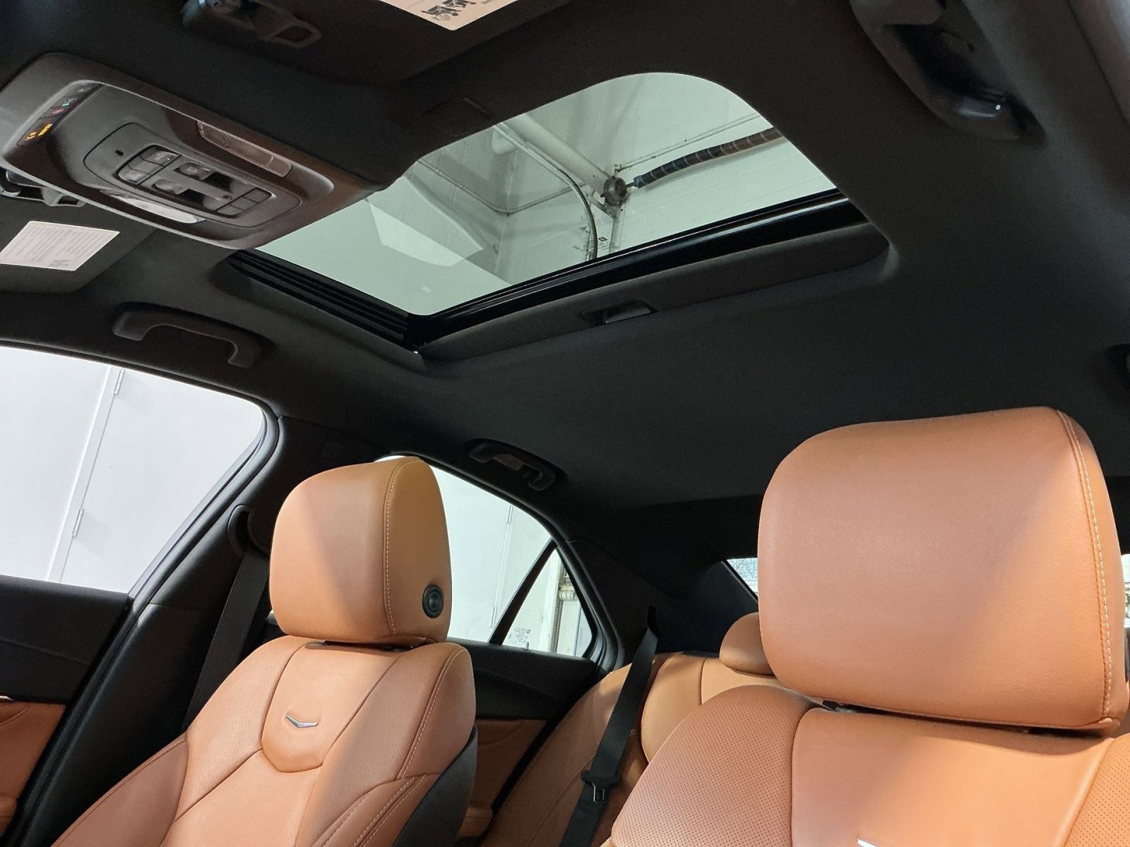 Used 2021 Cadillac CT4 Premium Luxury image 31