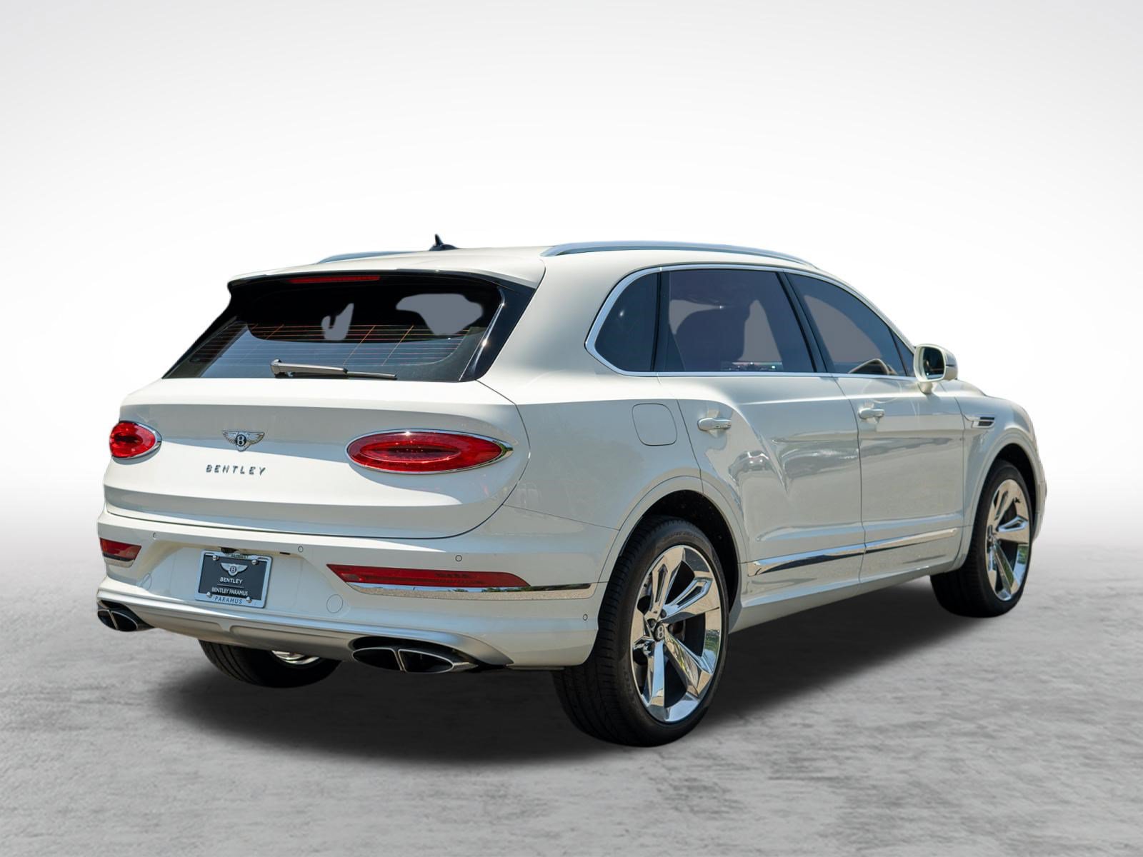 Used 2023 Bentley Bentayga Extended Wheelbase AWD/4WD image 10