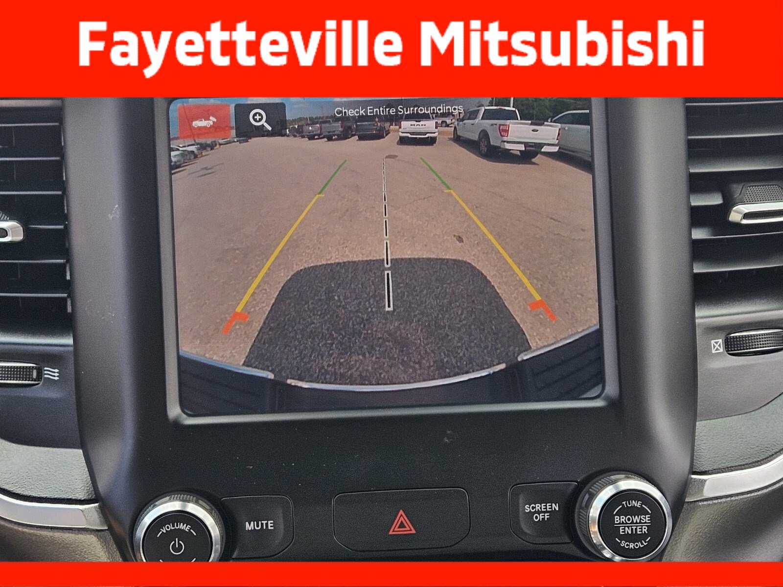 Used 2024 RAM 2500 Big Horn AWD/4WD image 23