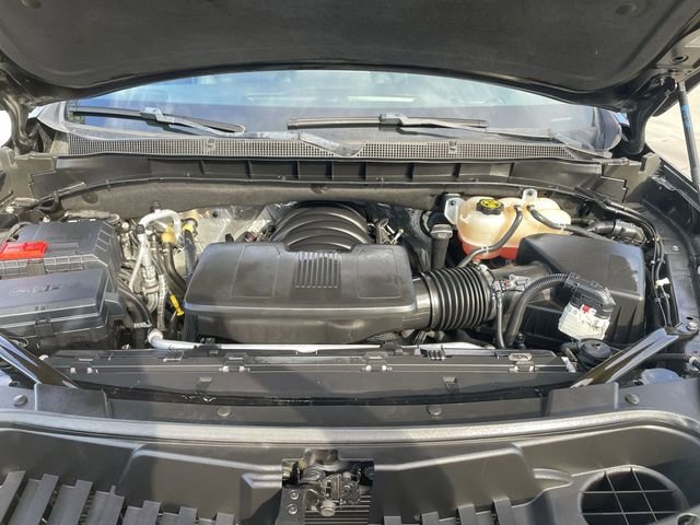 Used 2023 Chevrolet Suburban Z71 w/ Off-Road Capability Package image 32