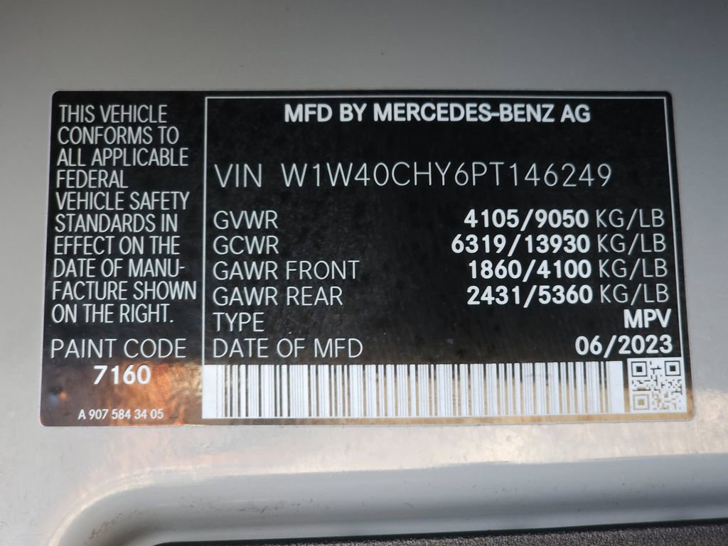 Used 2023 Mercedes-Benz Sprinter 2500 image 34