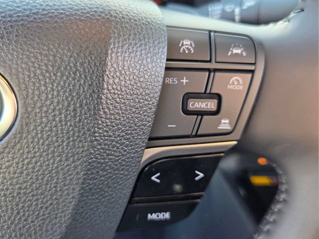 Used 2025 Toyota Camry XSE FWD image 32