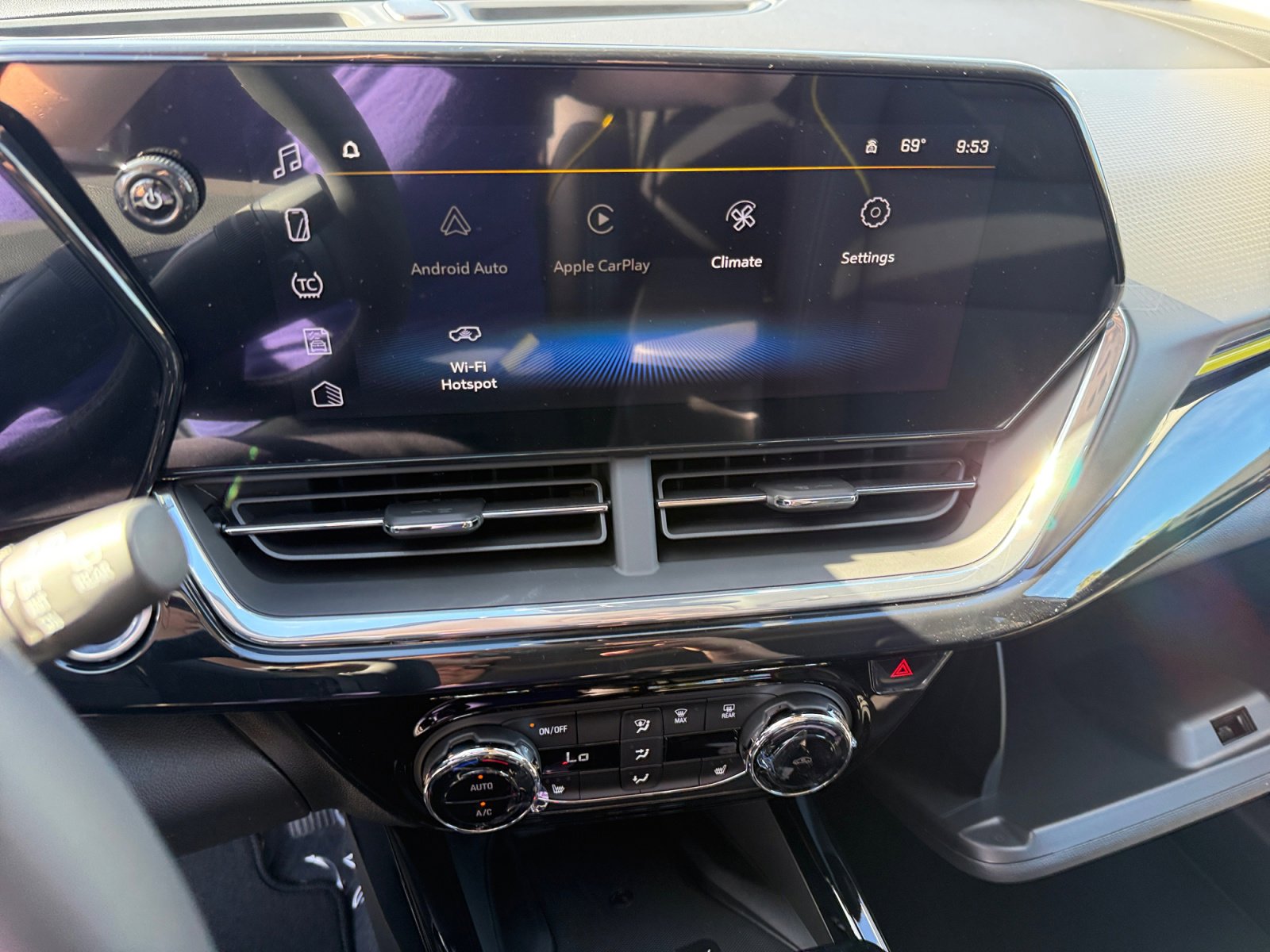 New 2026 Chevrolet Trax ACTIV image 12