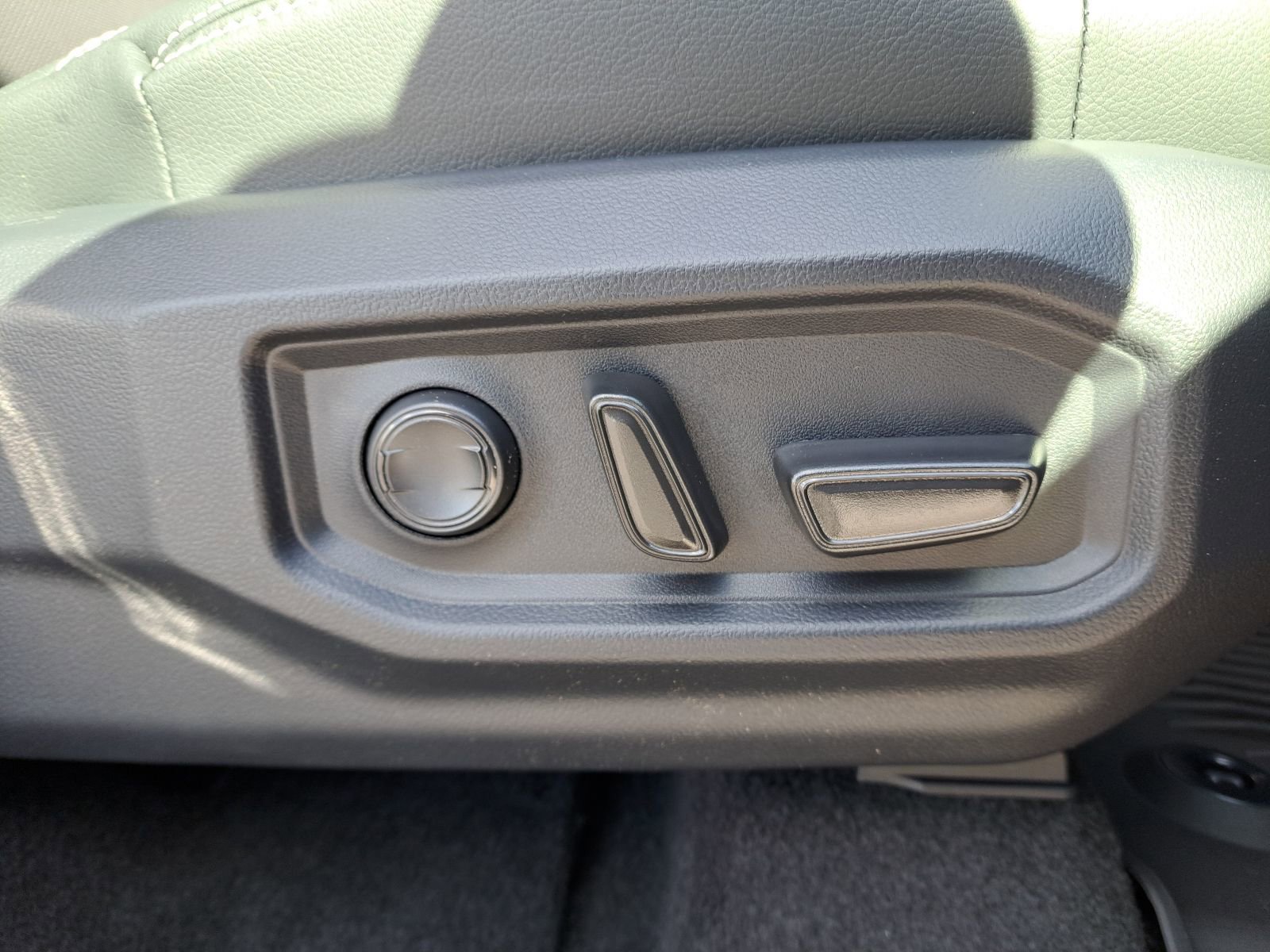 New 2026 Toyota Tundra Limited image 33