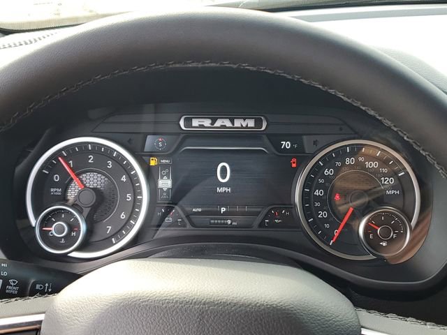 New 2026 RAM 1500 4x4 Crew Cab image 8