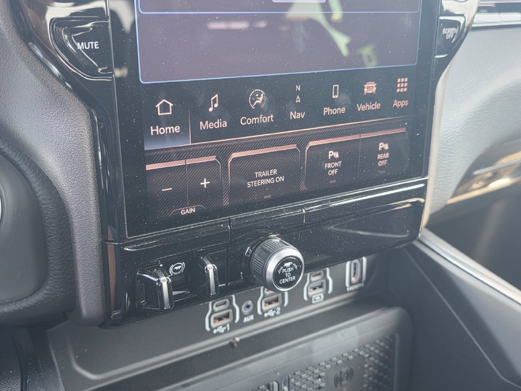 New 2026 RAM 1500 Laramie w/ Night Edition AWD/4WD image 17