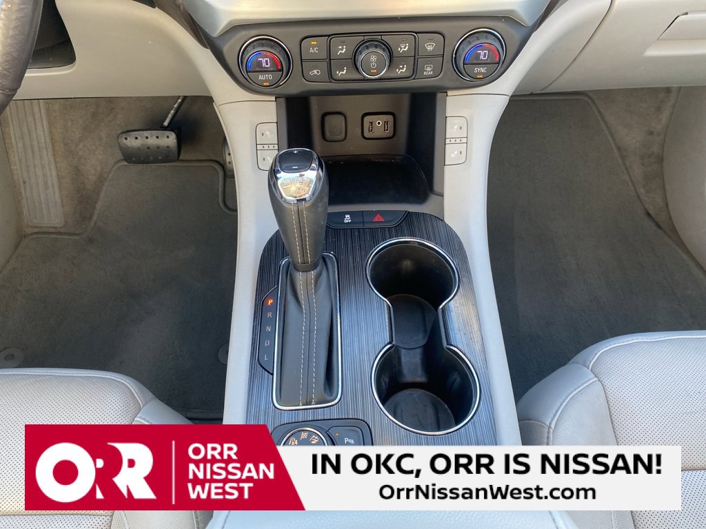 Used 2017 GMC Acadia SLT w/ LPO, Cargo Package image 27